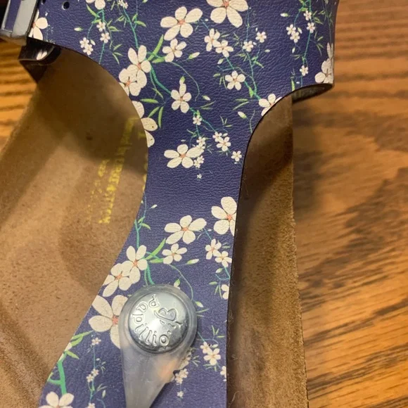 Papillio Navy Floral Sandals Size 6L 4M Great comfort shoes - Picture 8 of 10